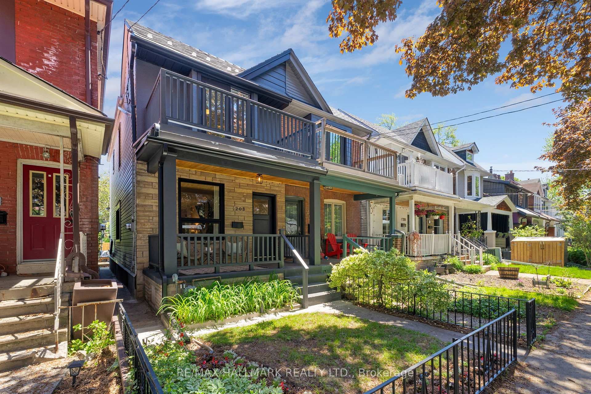 203 Parkmount Rd