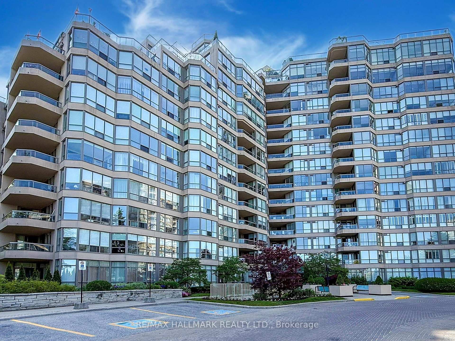 10 Guildwood Parkway Unit 222, Scarborough Town Centre, ON M1E 5B5 - Photo 1