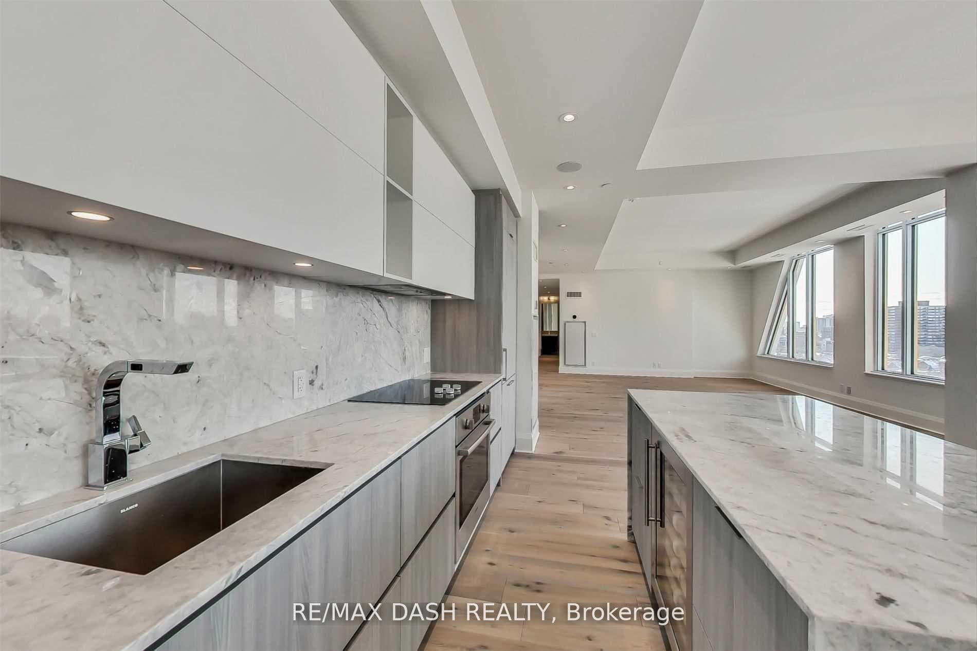 151 Avenue Road Unit 1001, Annex / Yorkville / Summerhill, ON M5R 2H7 - Photo 1