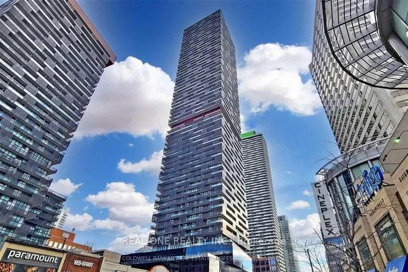 8 Eglinton Avenue Unit 2209, Leaside / Davisville, ON M4P 0C1 - Photo 1