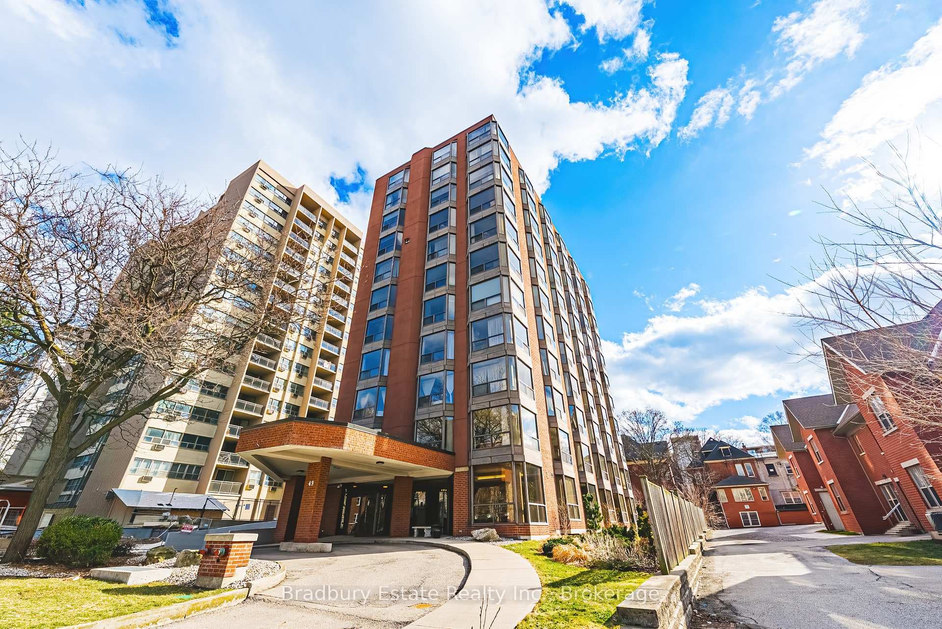 49 Robinson Street Unit 200, Hamilton, ON L8P 1Y7 - Photo 1