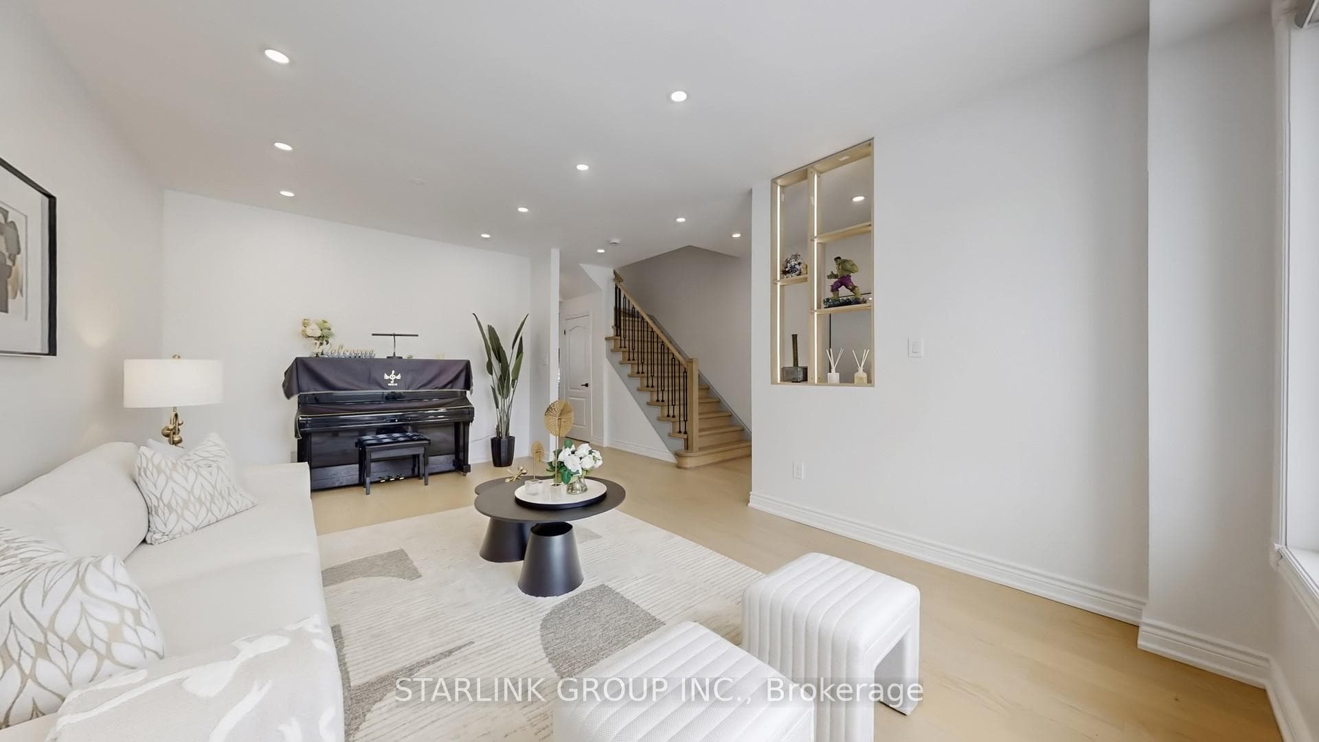 2979 Bur Oak Avenue, Markham, ON L6B 1E3 - Photo 1