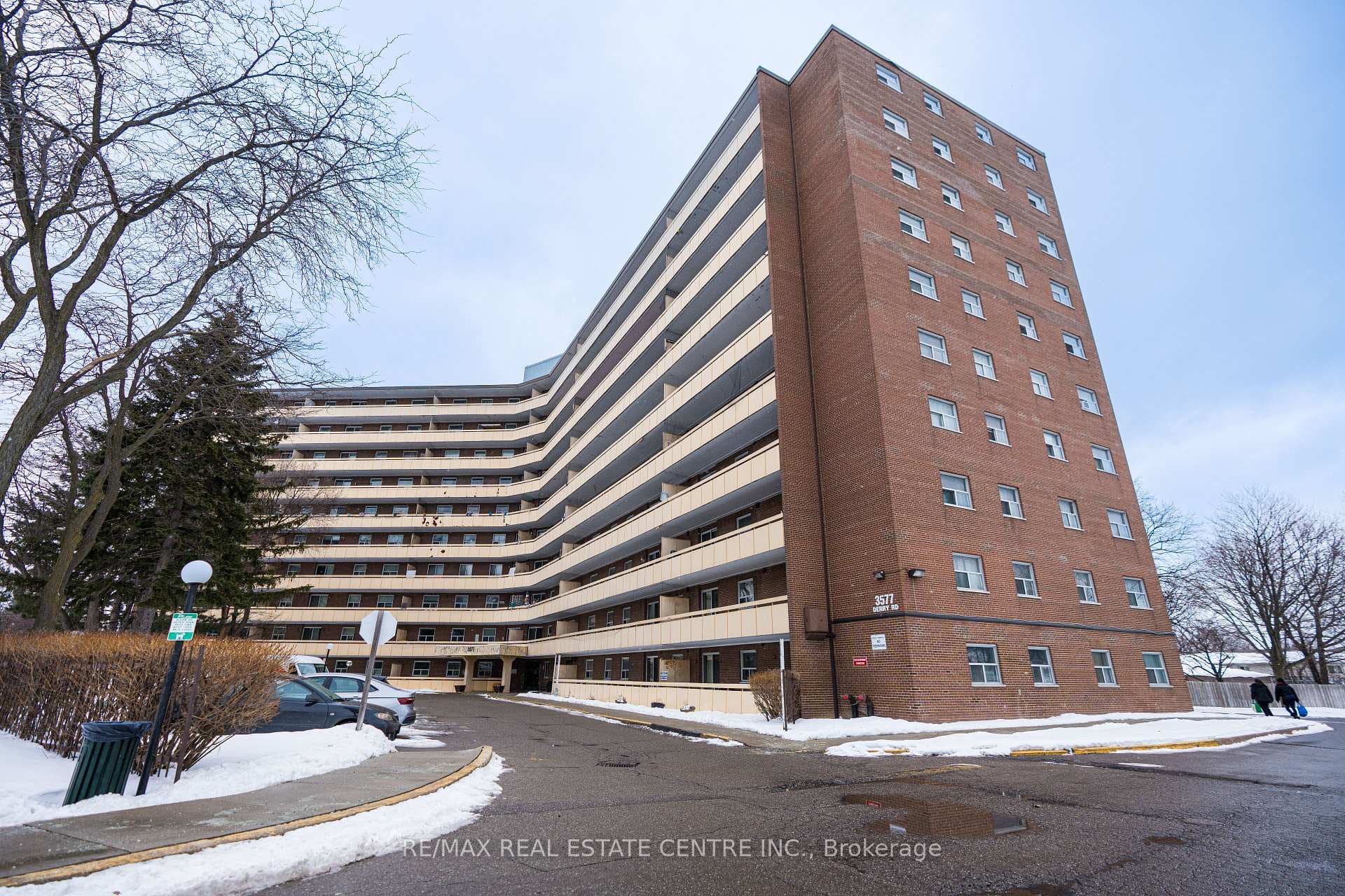 3577 Derry Road Unit 207, Mississauga, ON L4T 1B3 - Photo 1