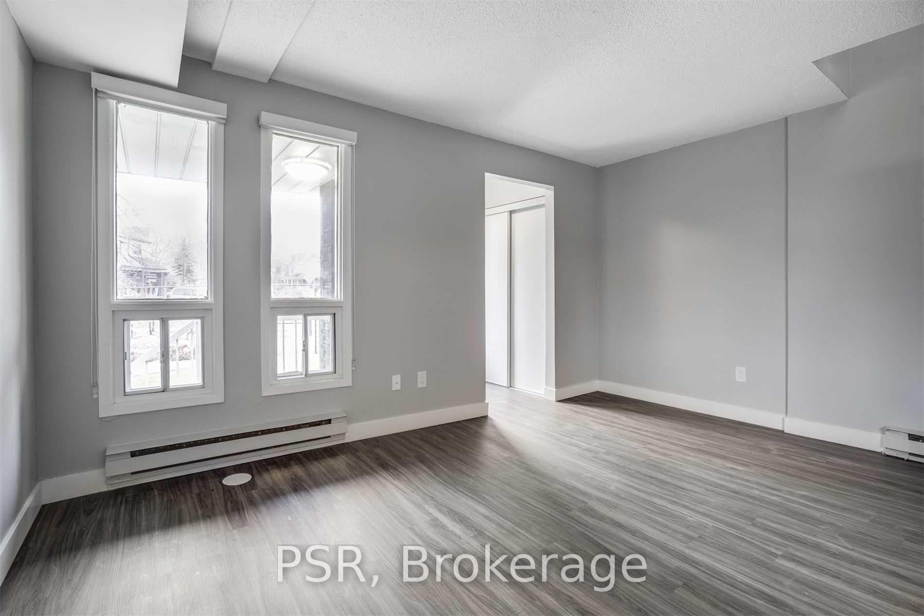 2 Blackthorn Avenue Unit 17, Keelesdale / Eglinton West, ON M6N 3H5 - Photo 1