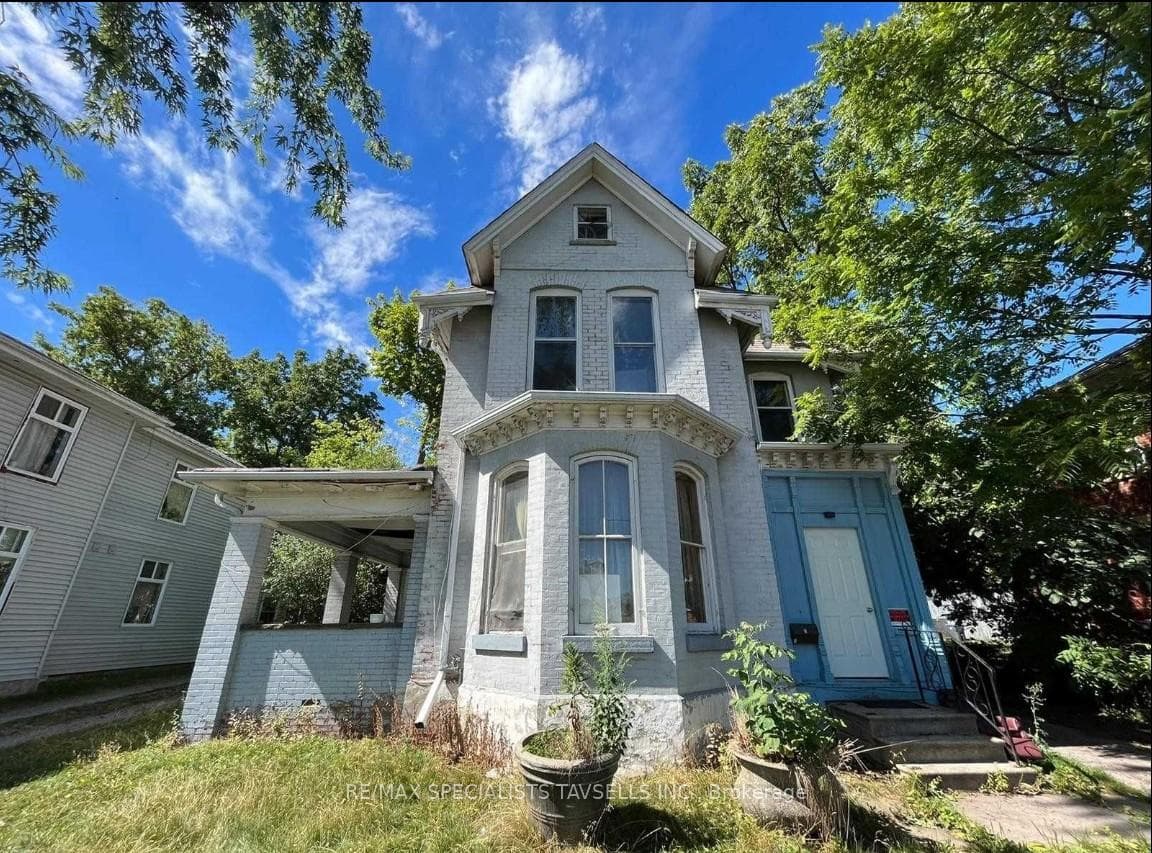 47 Elizabeth Street, Brampton