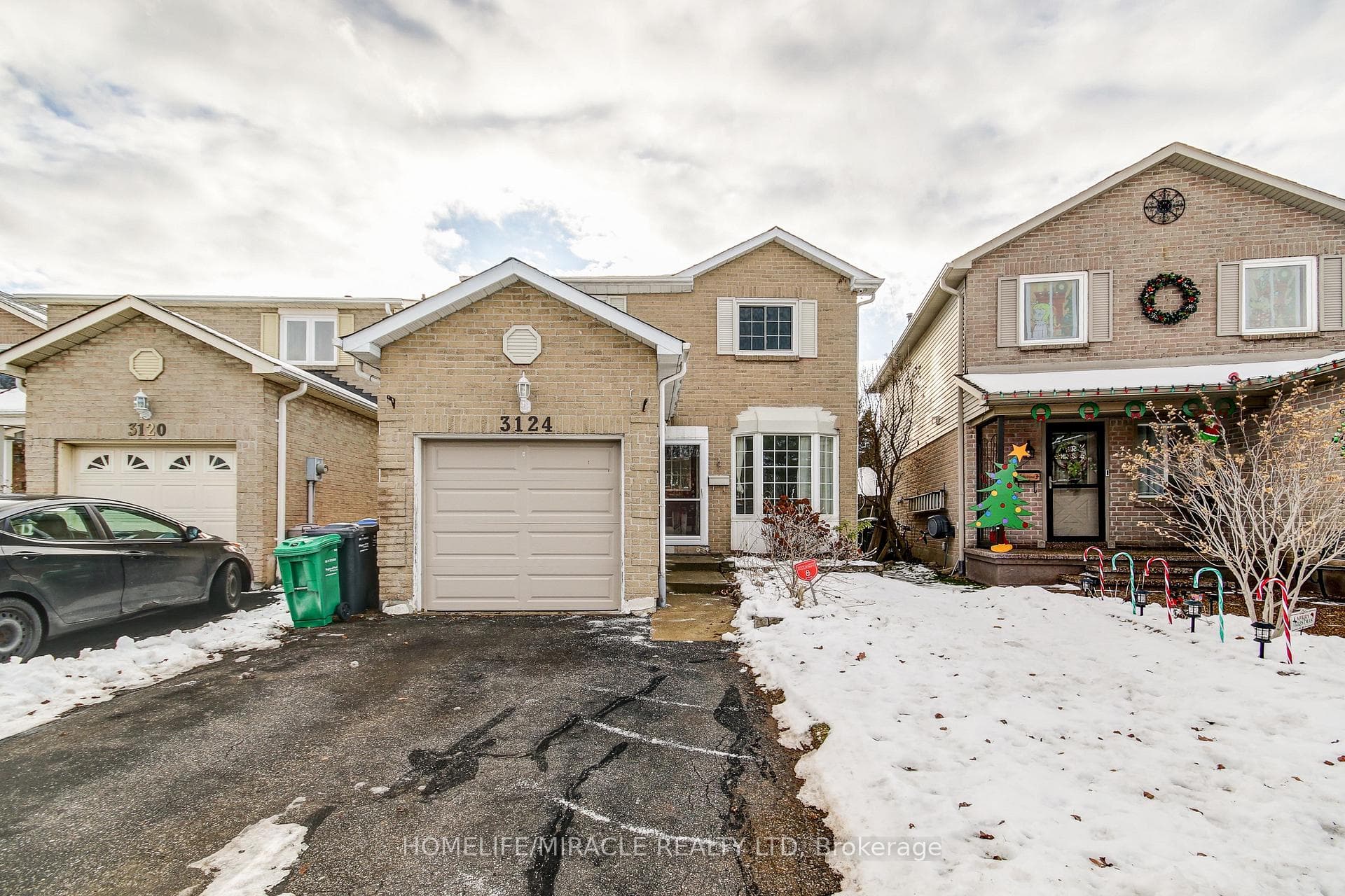 3124 Patrick Crescent, Mississauga, ON L5N 3G5 - Photo 1