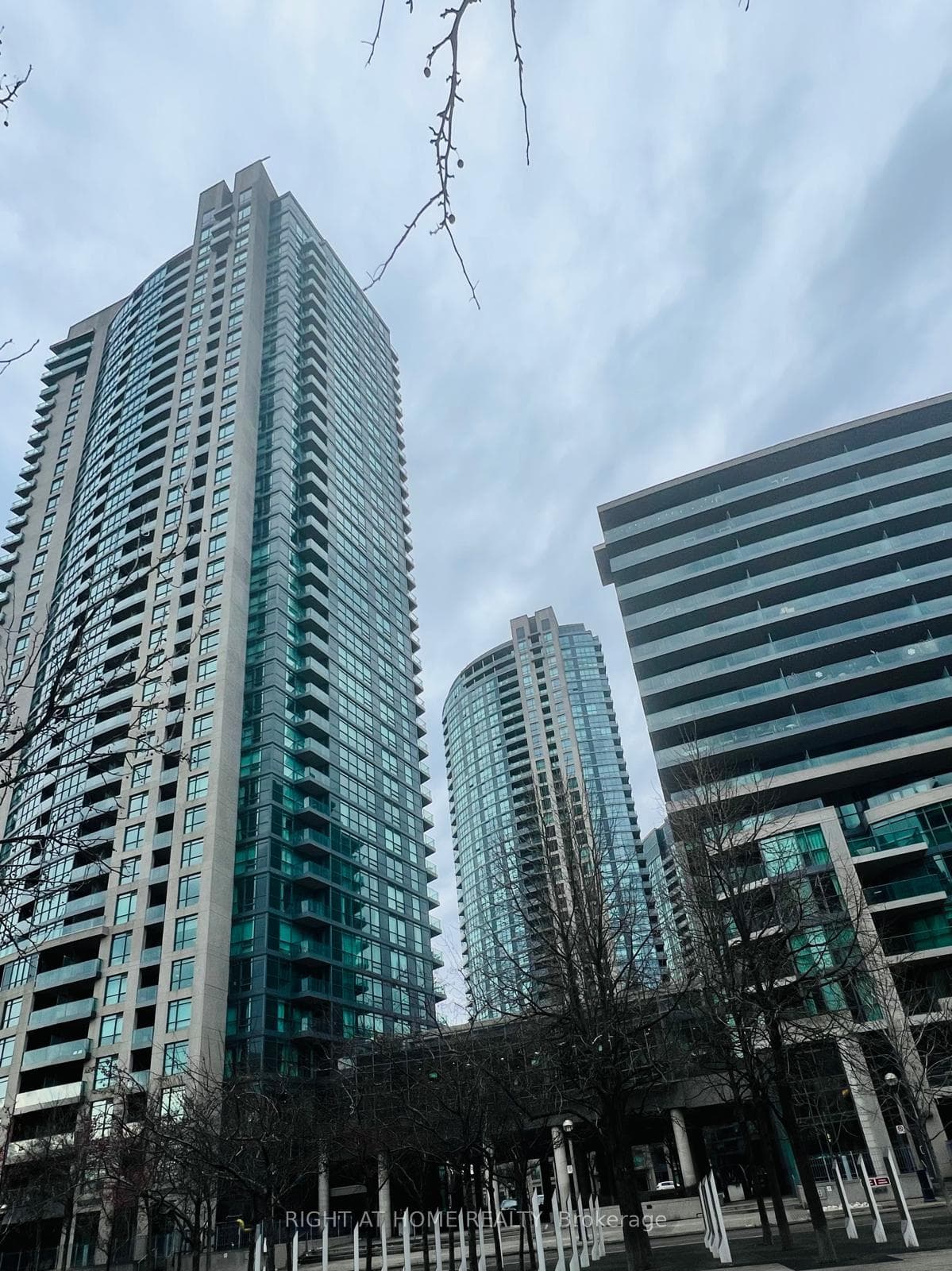 209 Fort York Boulevard Unit 1158, Downtown Toronto / Waterfront, ON M5V 4A1 - Photo 1
