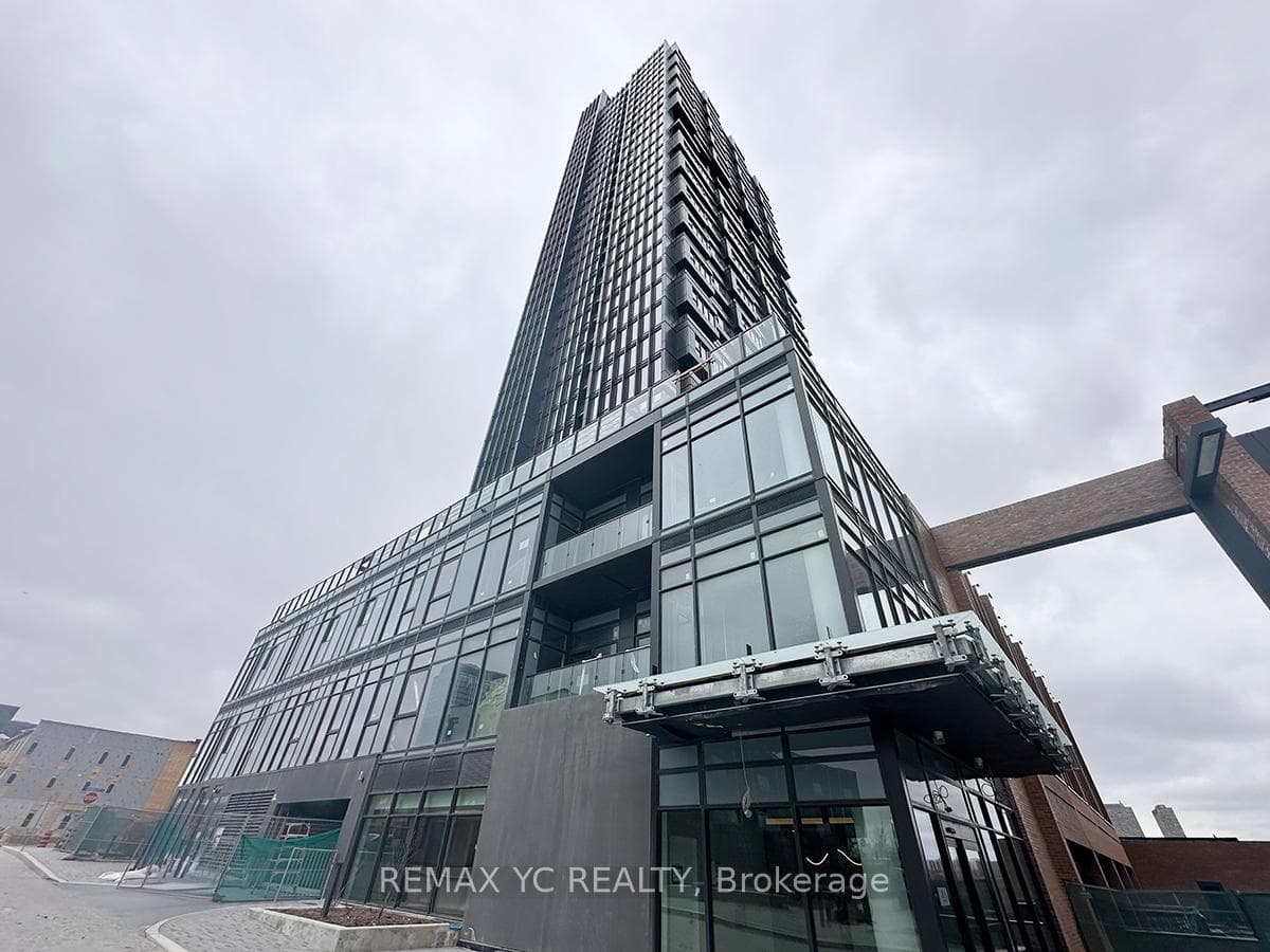 5 Quarrington Lane Unit 910, Don Mills / Parkwoods / Victoria Village, ON M3C 1H7 - Photo 1