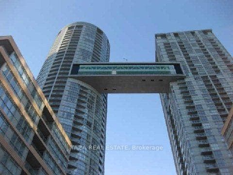 15 Iceboat Terrace Unit 2705, Downtown Toronto / Waterfront, ON M5V 4A5 - Photo 1