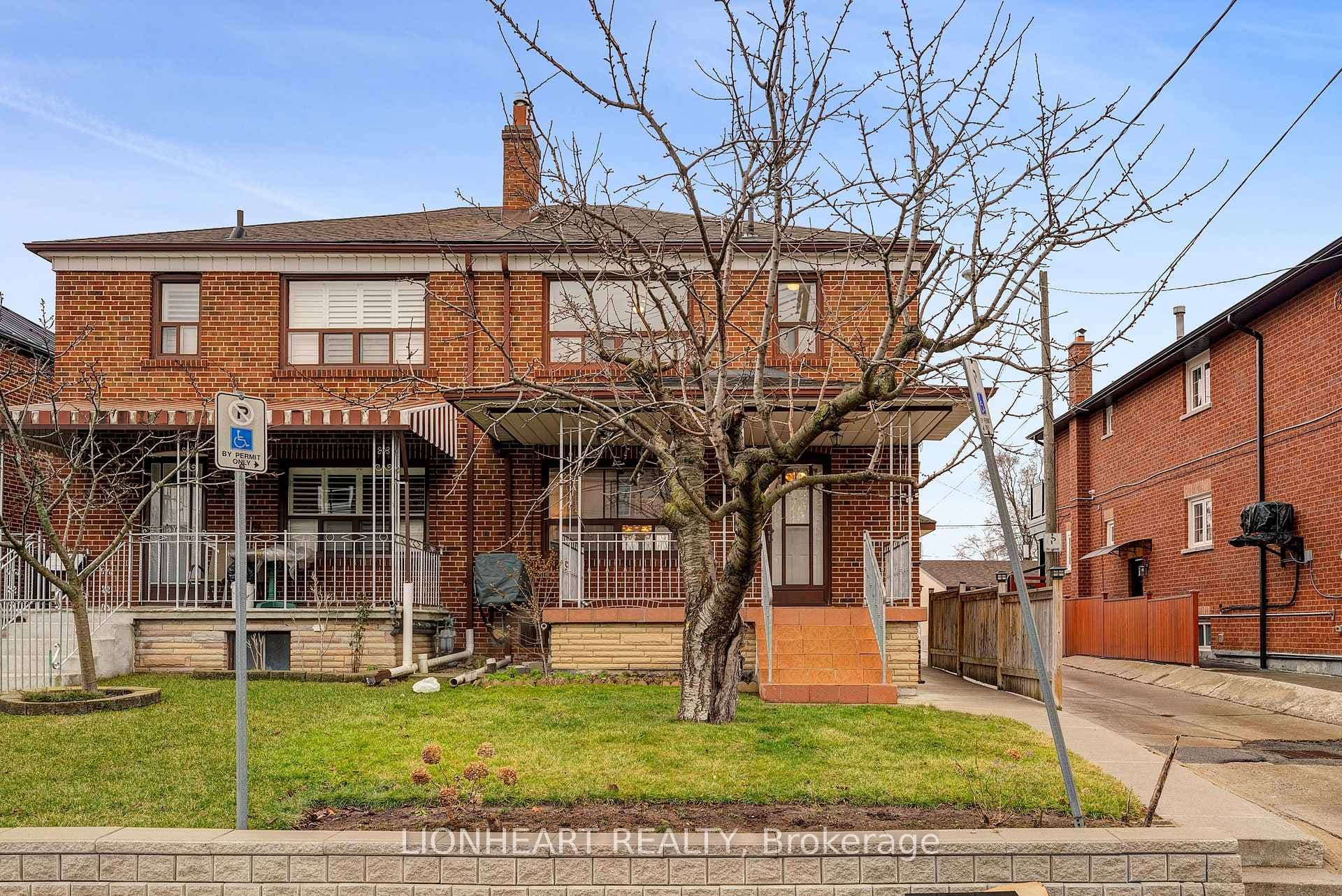 7 Trowell Avenue, Keelesdale / Eglinton West, ON M6M 1L3 - Photo 1