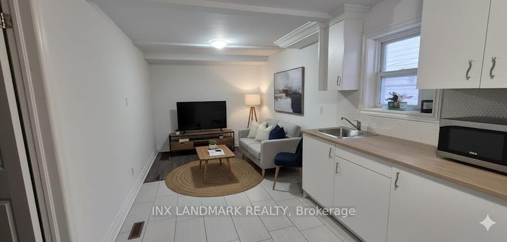 42 Fergus Avenue, Richmond Hill, ON L4E 3C2 - Photo 1