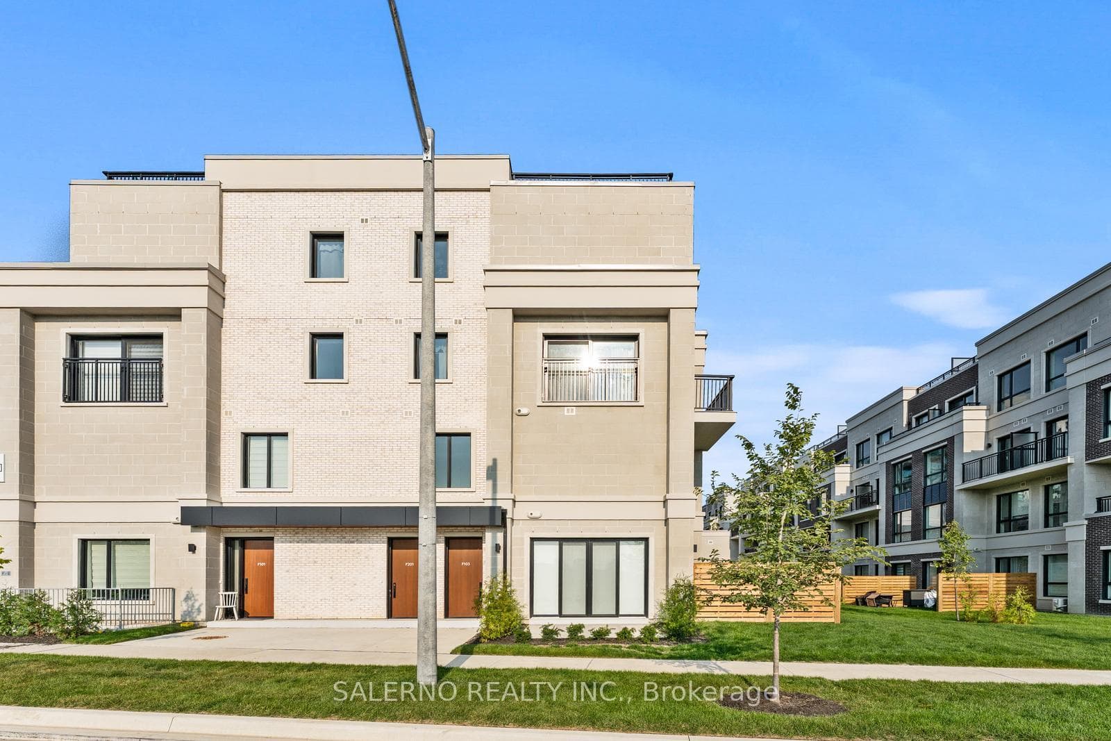 5 Red Squirrel Lane Unit F-103, Richmond Hill