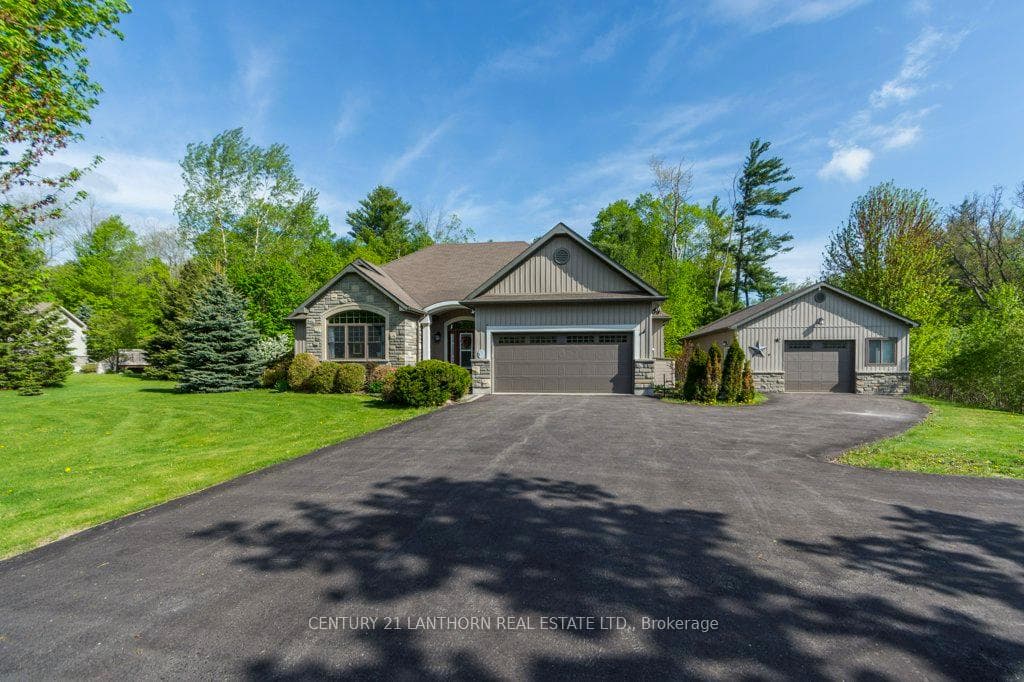 8 Grandview Court, Quinte West, ON K0K 3E0 - Photo 1