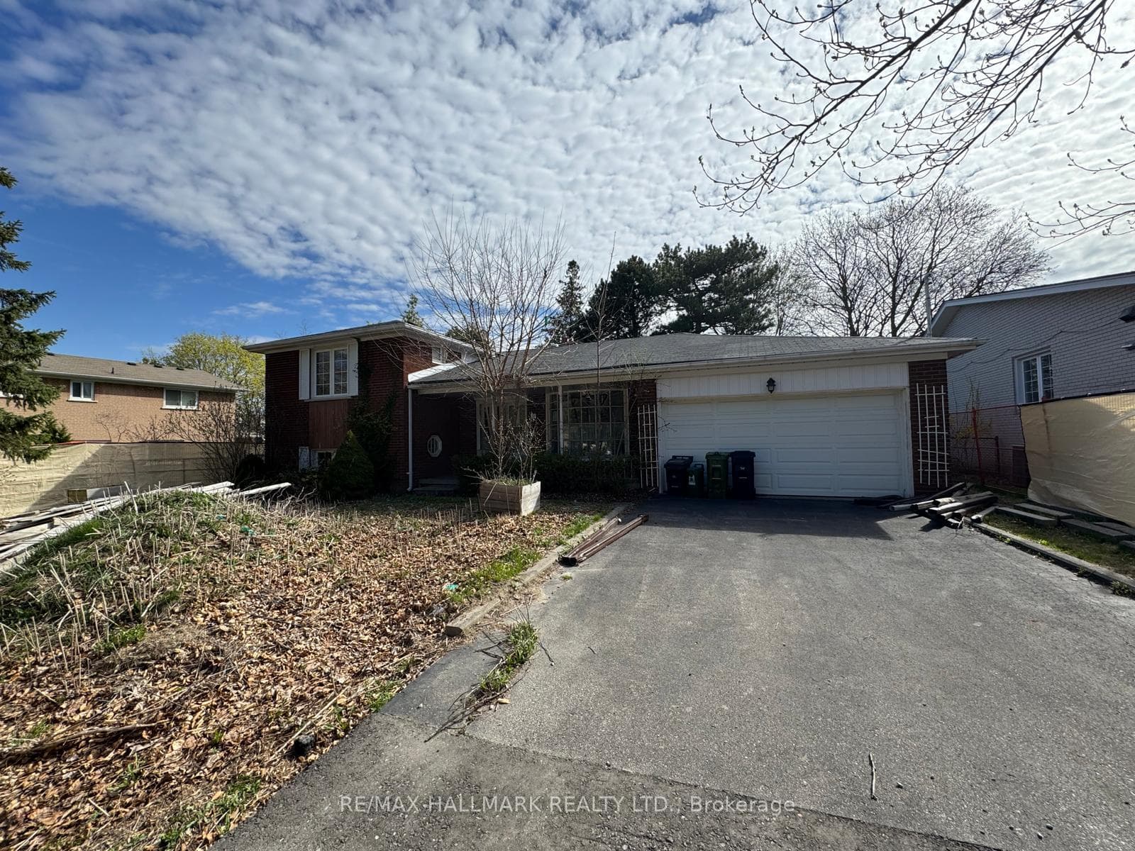 19 Paultiel Drive, Willowdale / Newtonbrook, ON M2M 3P4 - Photo 1