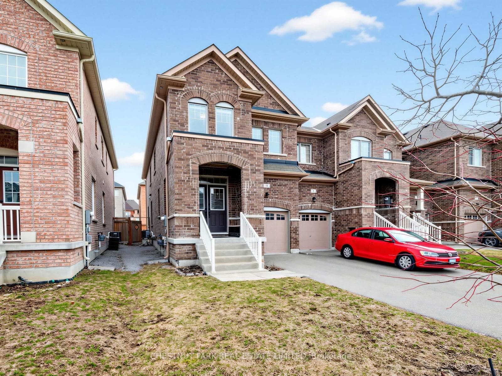 11 Constable Street, Aurora, ON L4G 1B7 - Photo 1
