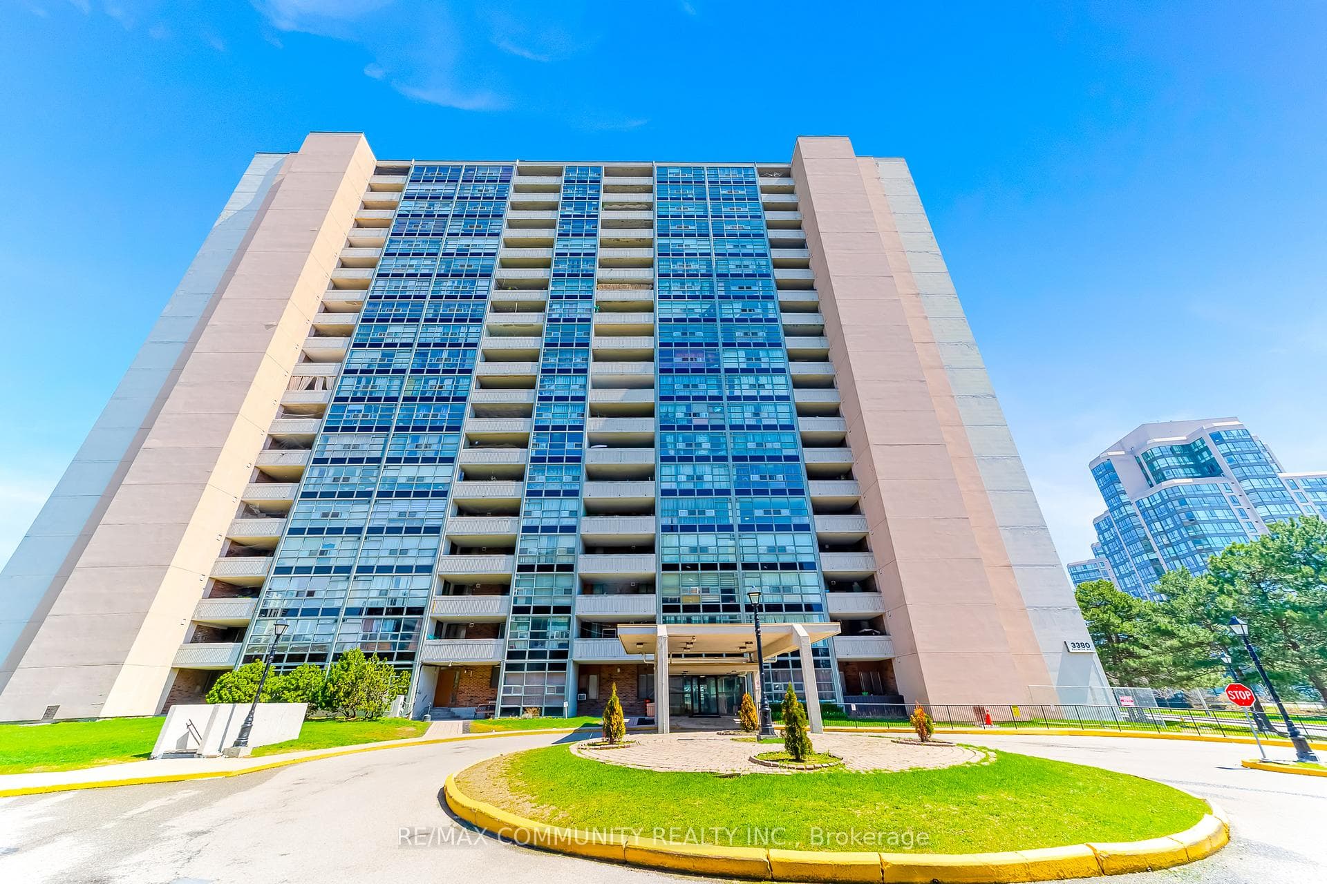 3380 Eglinton Avenue Unit 511, Scarborough Town Centre, ON M1J 3L6 - Photo 1