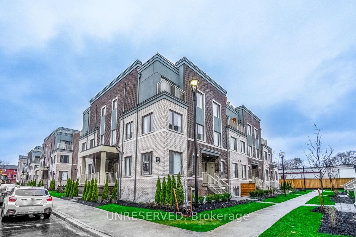 40 William Jackon Way Unit 136, Toronto W06