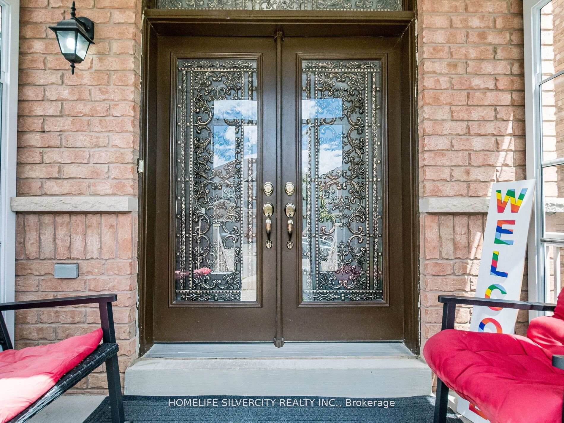73 Clearfield Drive, Brampton
