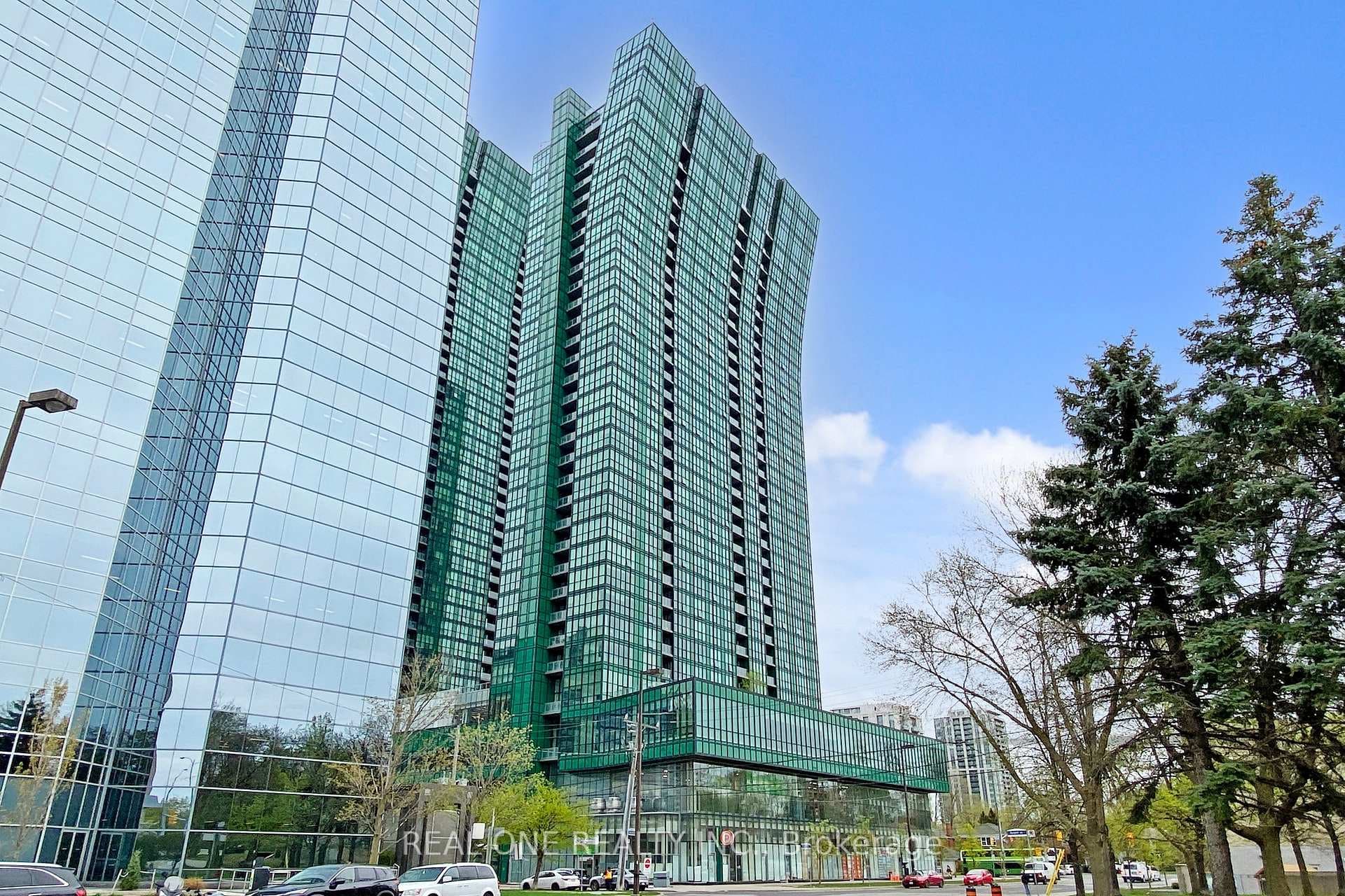 11 Bogert Avenue Unit 1508, Thornhill / Willowdale, ON M2N 0H4 - Photo 1