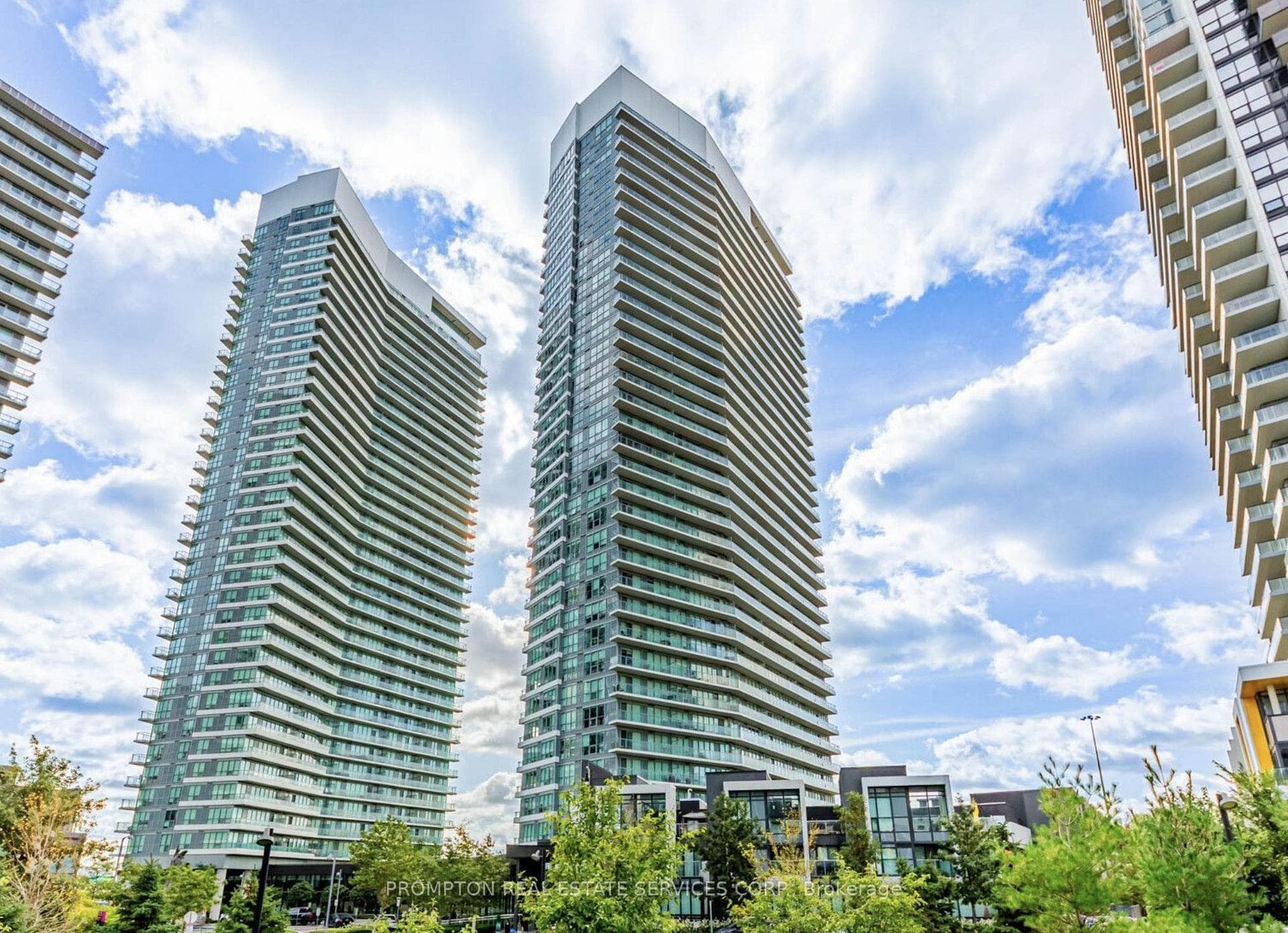 115 Mcmahon Drive Unit 2310, Hillcrest Village / Bayview Village, ON M2K 0E3 - Photo 1