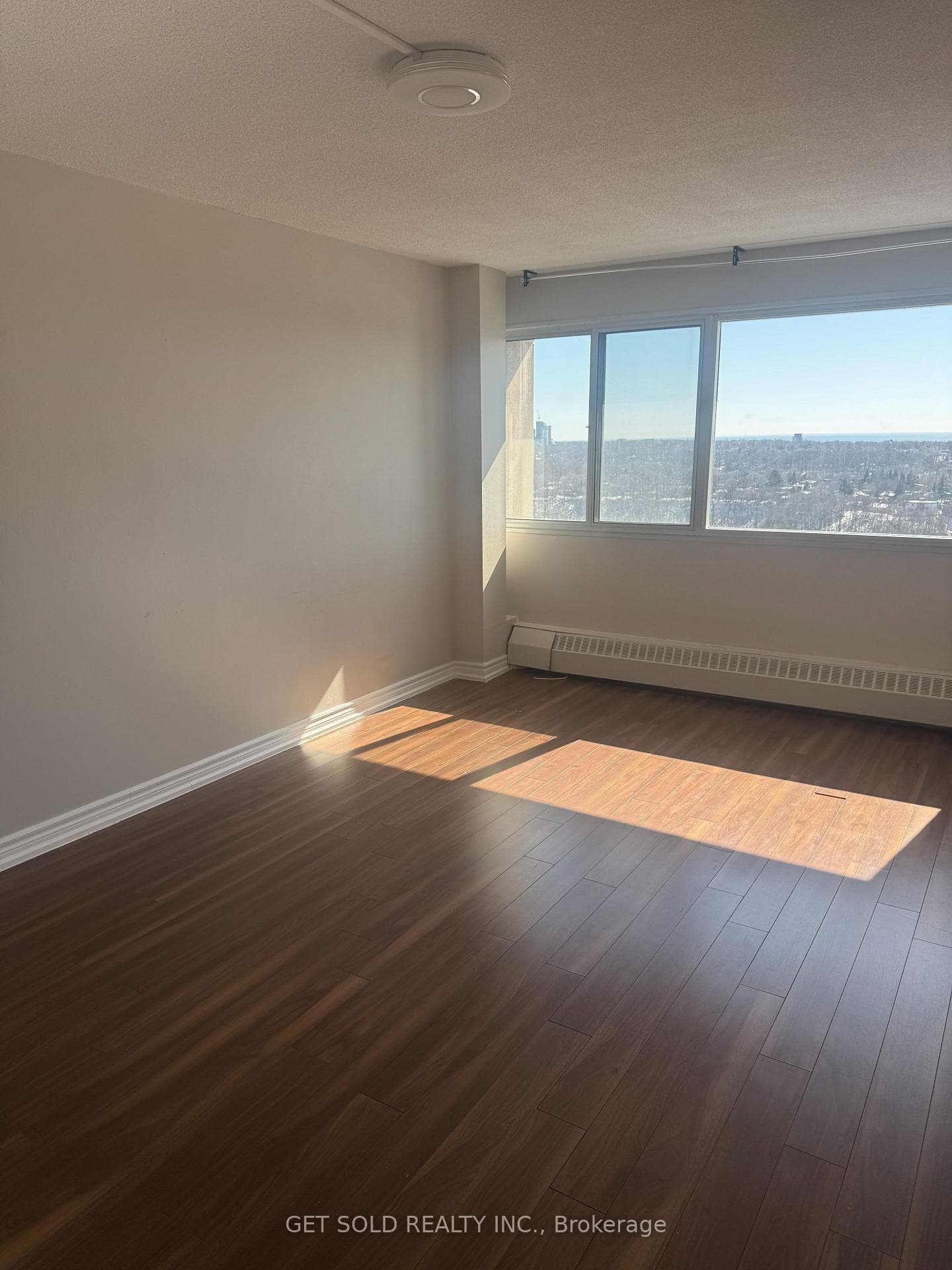 715 Don Mills Road Unit 2106, Flemingdon Park / Don Mills, ON M3C 1S5 - Photo 1