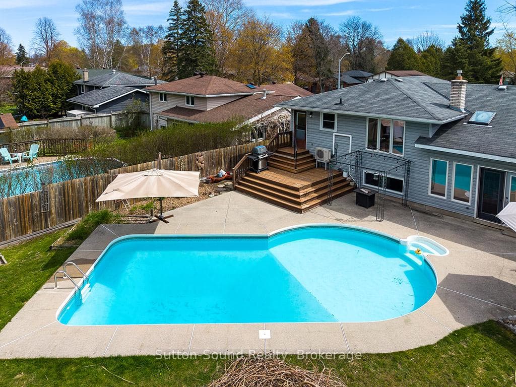 Beautiful inground pool