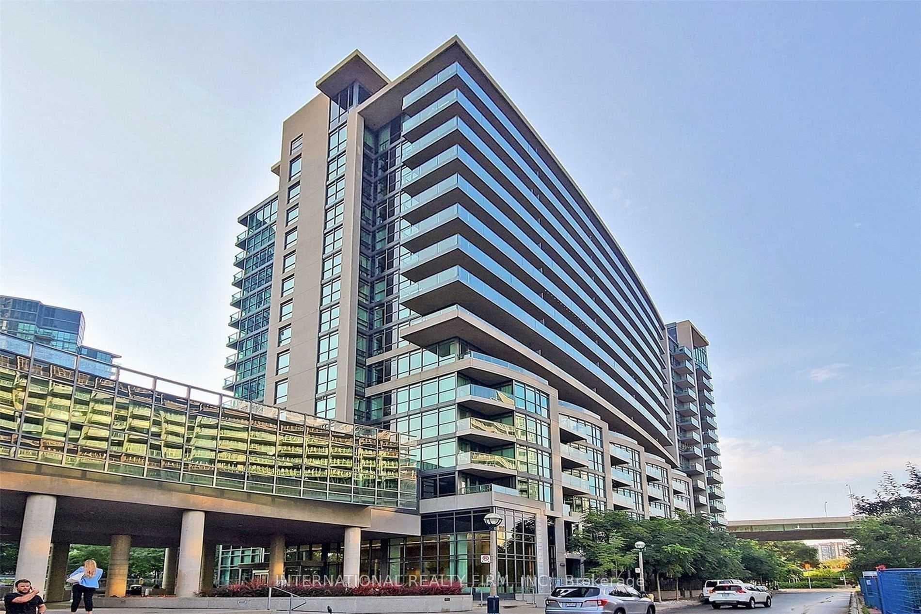 215 Fort York Boulevard Unit 1112, Downtown Toronto / Waterfront, ON M5V 4A2 - Photo 1
