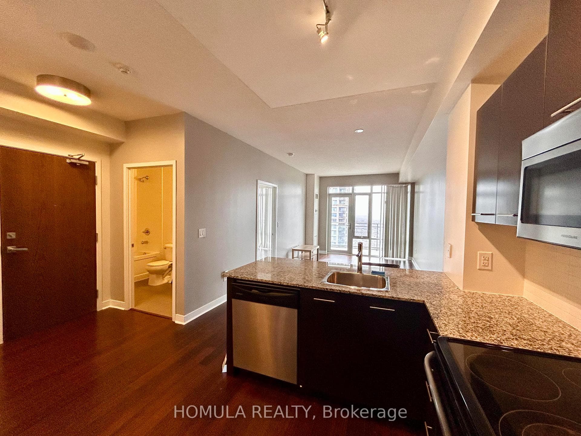 360 Square One Drive Unit 3106, Mississauga, ON L5B 0G7 - Photo 1