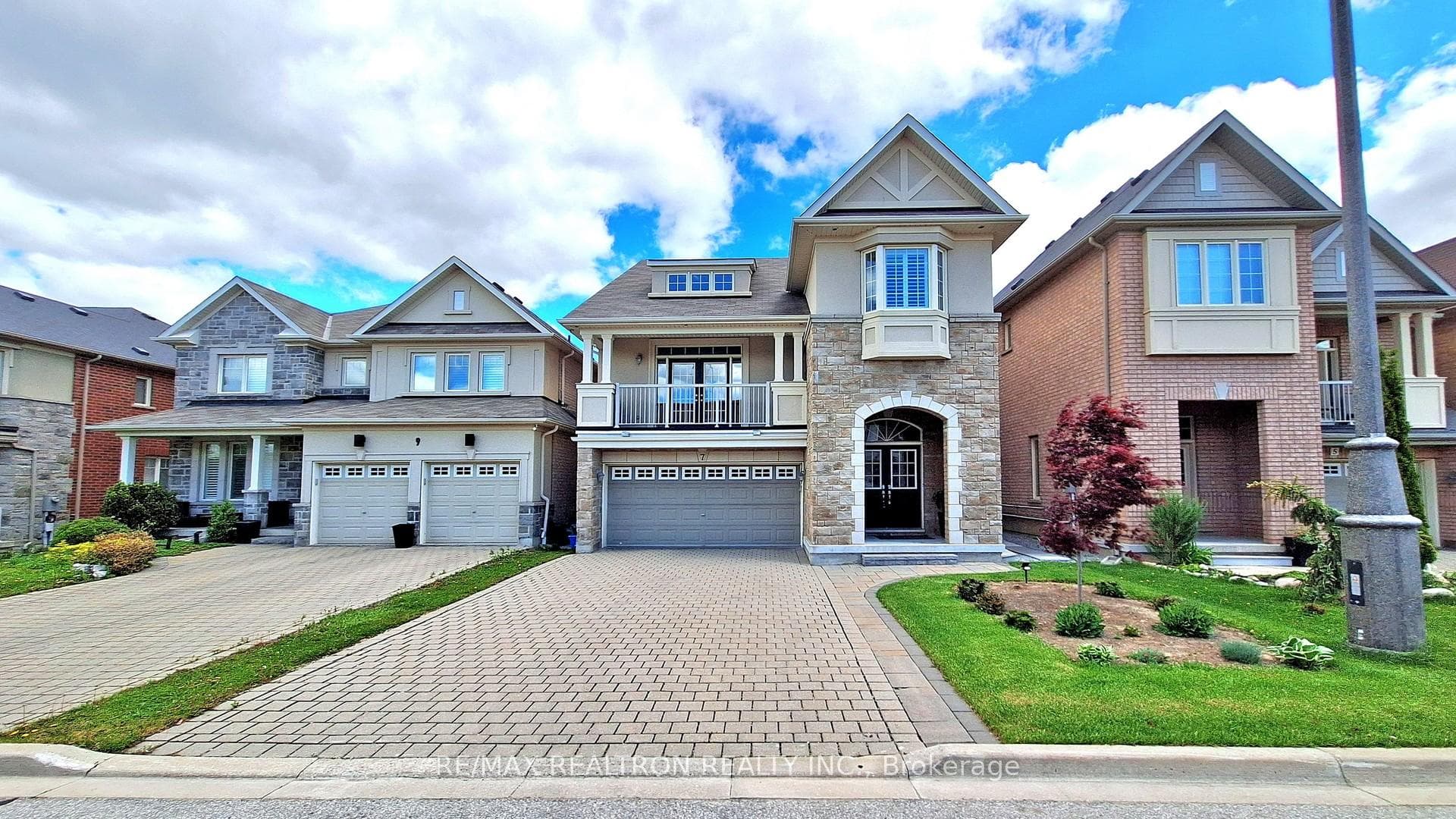 7 Military Court, Richmond Hill, ON L4E 0M3 - Photo 1