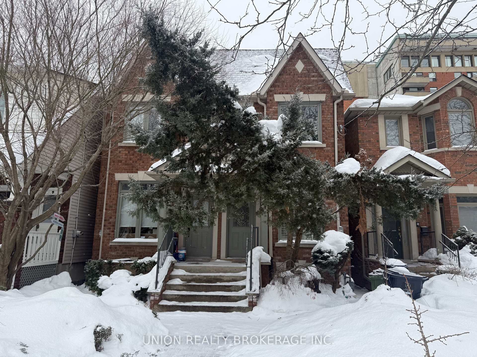 105A Gough Avenue Unit Lower, Danforth / East York, ON M4K 3N9 - Photo 1