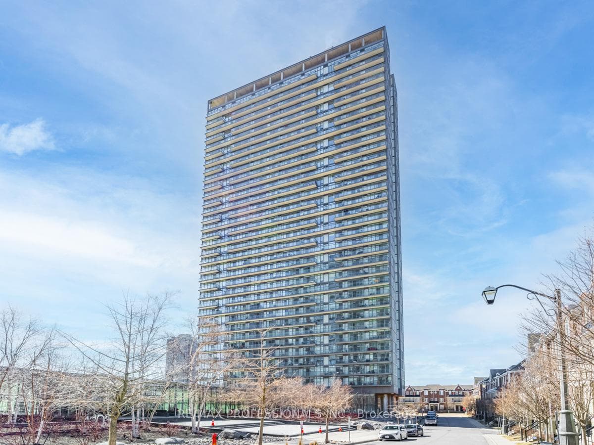 105 The Queensway N/A Unit 2113, High Park / Junction / Roncesvalles, ON M6S 5B5 - Photo 1