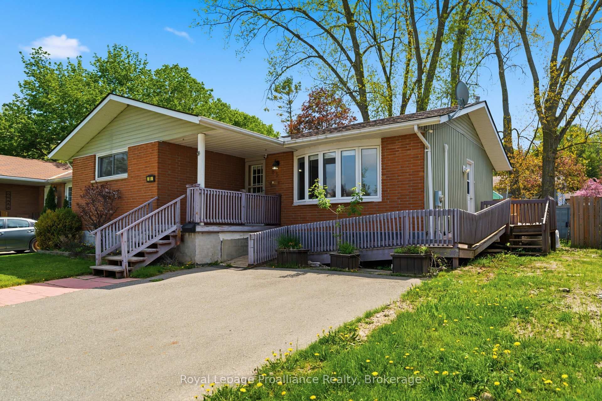 85 Nicholas Street, Quinte West, ON K8V 4H7 - Photo 1