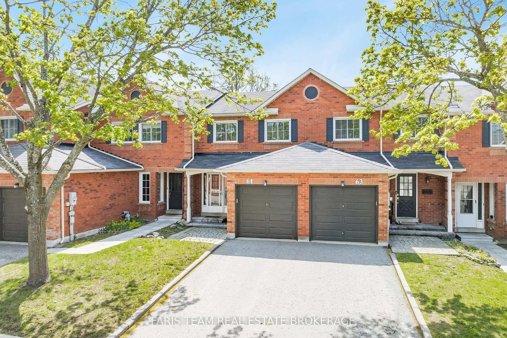 165 Kozlov Street Unit 64, Barrie