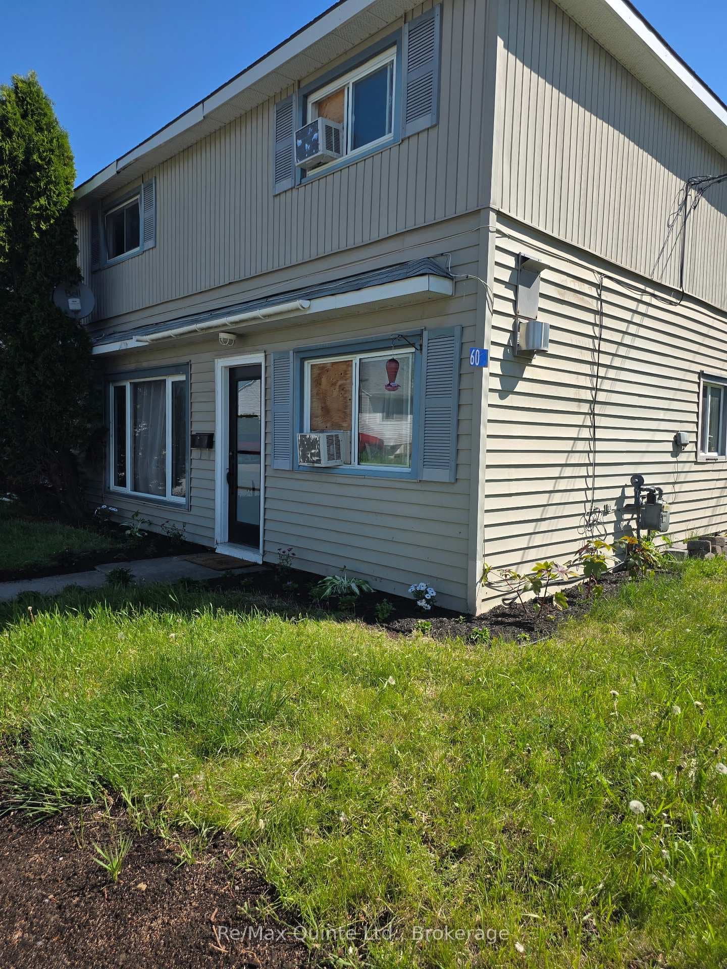 60 Oxford Road, Quinte West, ON K0K 2C0 - Photo 1