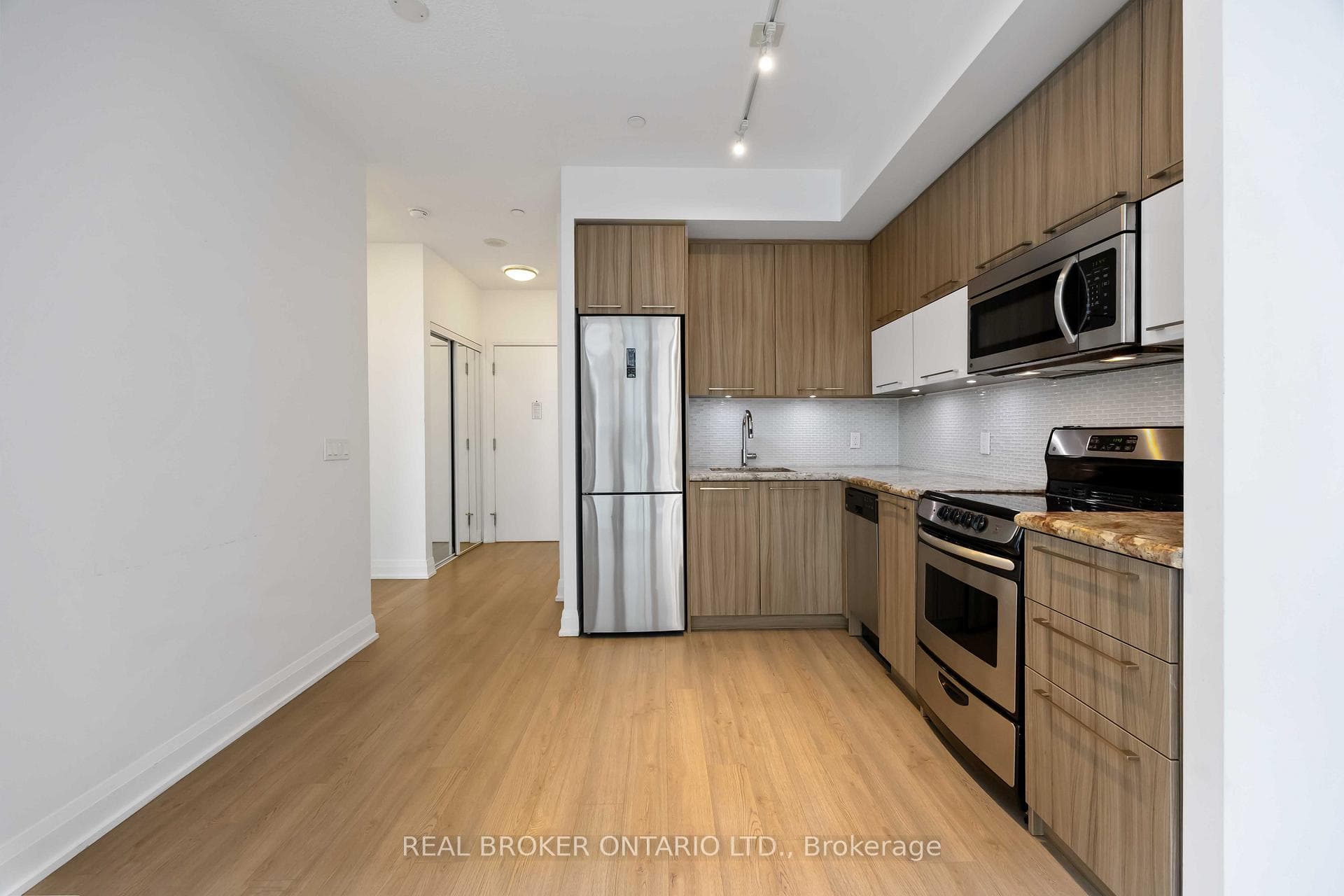 56 Annie Craig Drive Unit 302, Liberty Village / Parkdale / South Parkdale, ON M8V 0C5 - Photo 1
