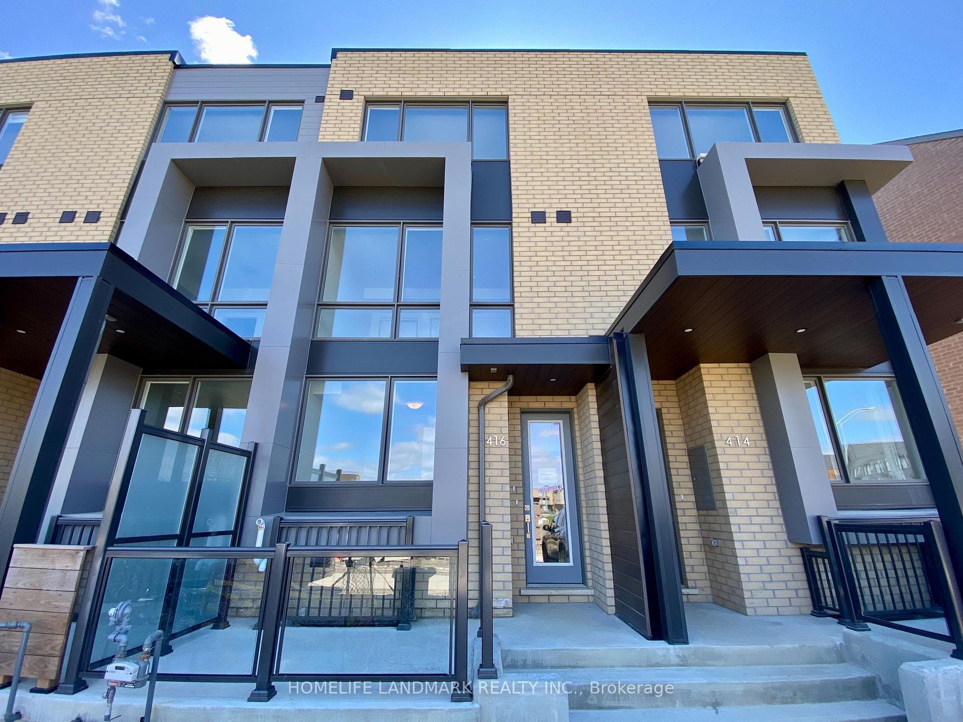416 Lawrence Heights Way Unit Main, Lawrence Park / Bedford Park, ON M6A 2M3 - Photo 1
