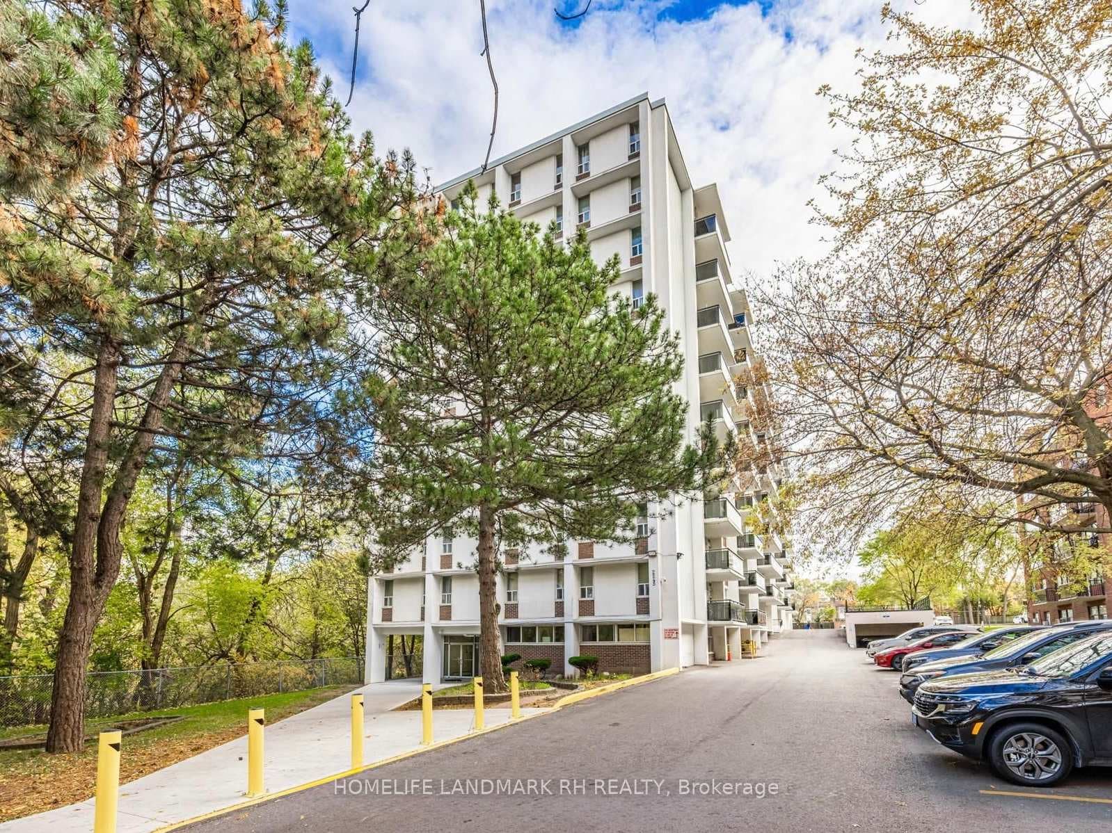 2245 Eglinton Avenue Unit 1007, Dorset Park / Kennedy Park, ON M1K 2N3 - Photo 1