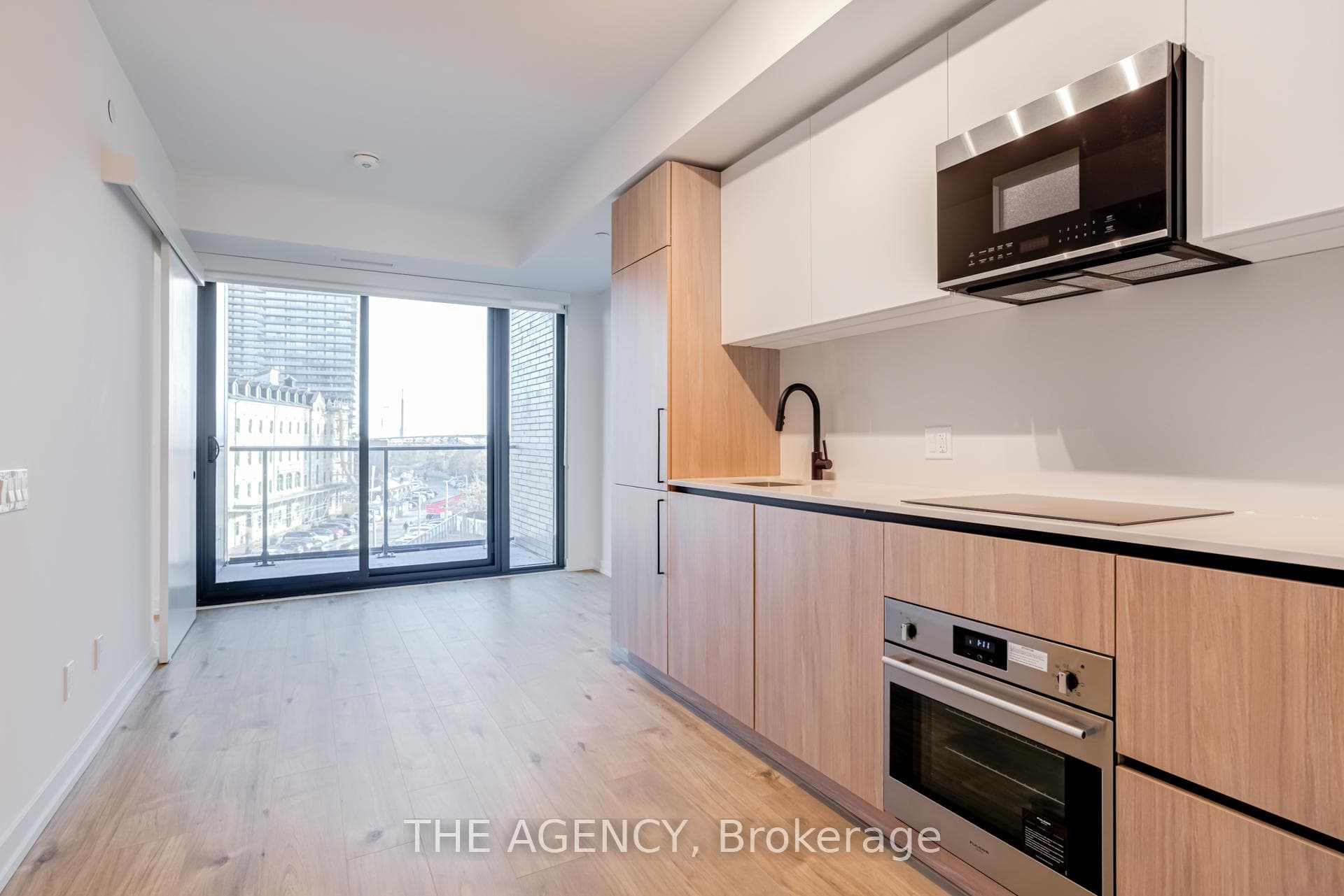 33 Parliament Street Unit 429, Regent Park / Cabbagetown / St. James Town, ON M5A 2Y2 - Photo 1