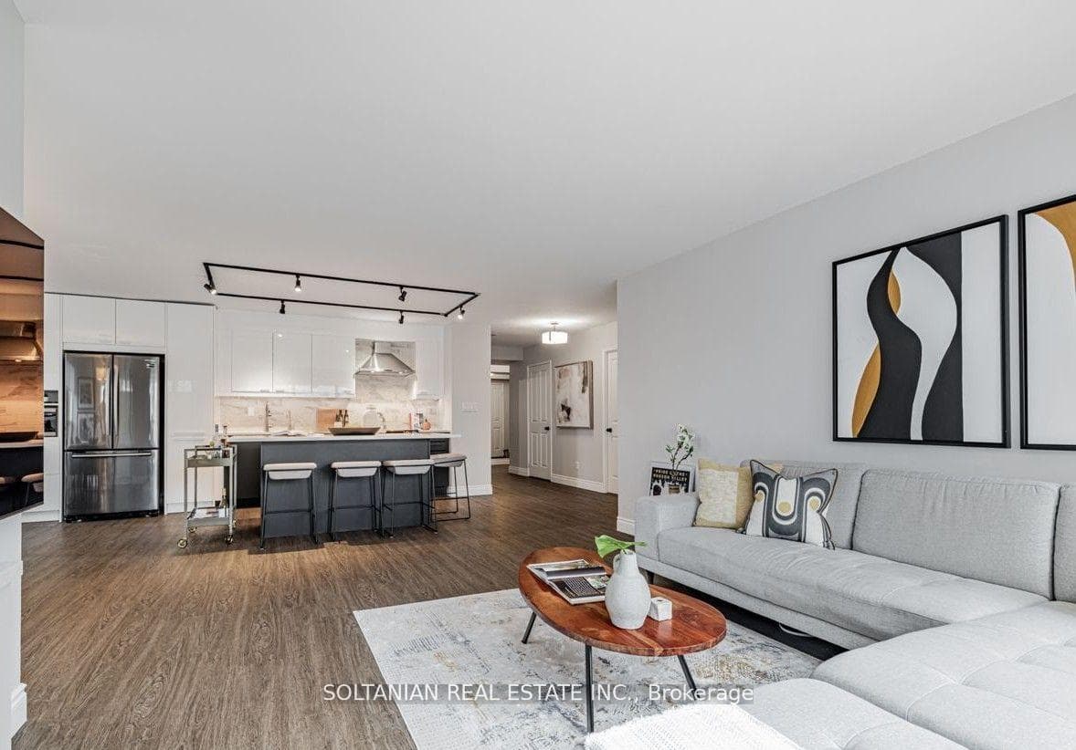 18 Hollywood Avenue Unit 1205, Toronto C14