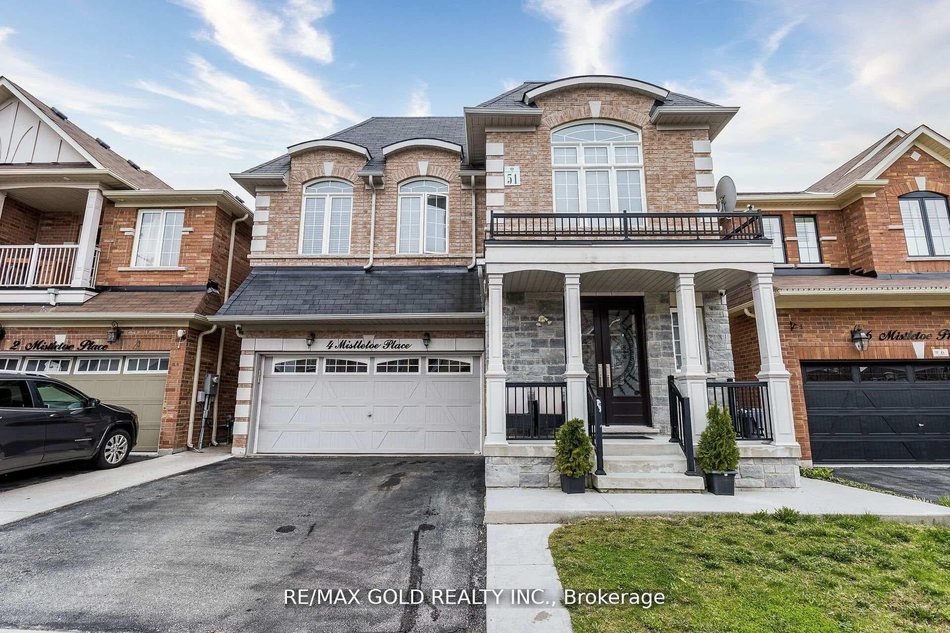 4 Mistletoe Place, Brampton, ON L6Y 0G4 - Photo 1