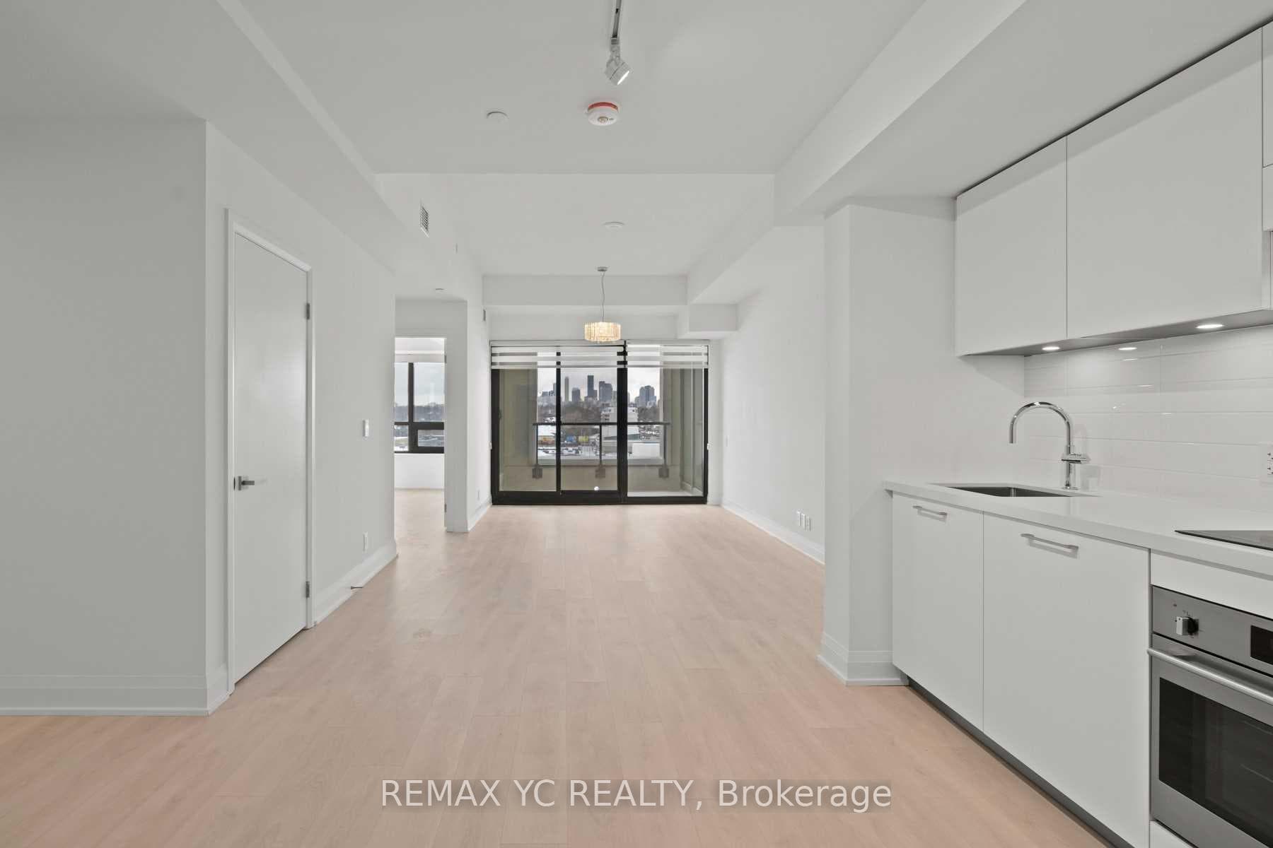 33 Frederick Todd Way Unit 615, Flemingdon Park / Don Mills, ON M4G 0C9 - Photo 1