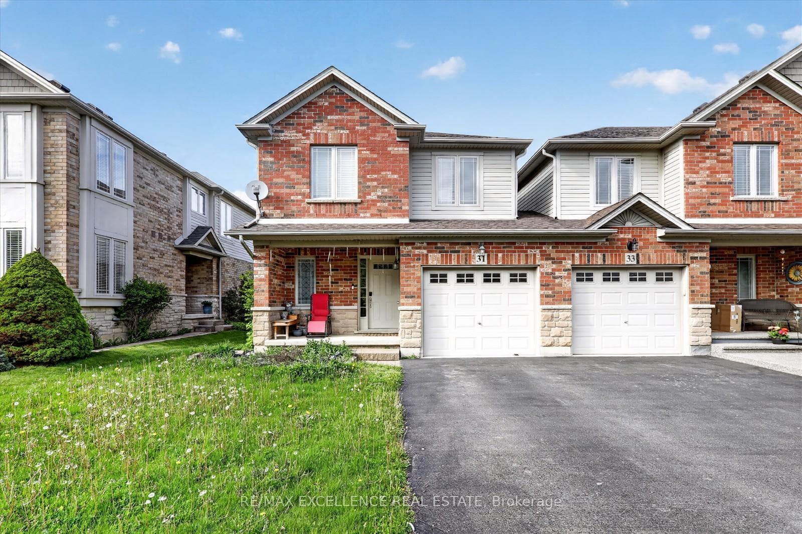 31 DONALD BELL Drive, Hamilton
