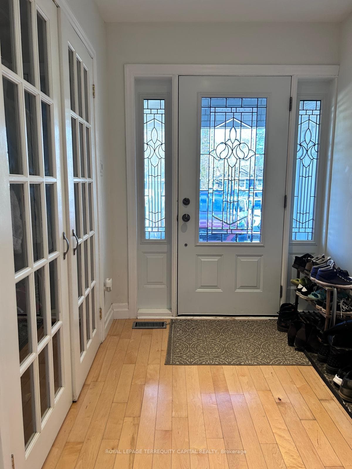 174 Cook Street Unit Upper, Barrie, ON L4M 4H3 - Photo 1