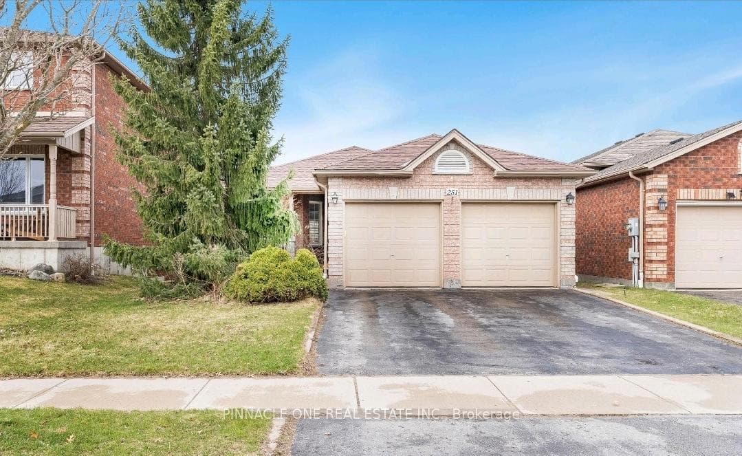 251 Pringle Drive, Barrie, ON L4N 0P4 - Photo 1