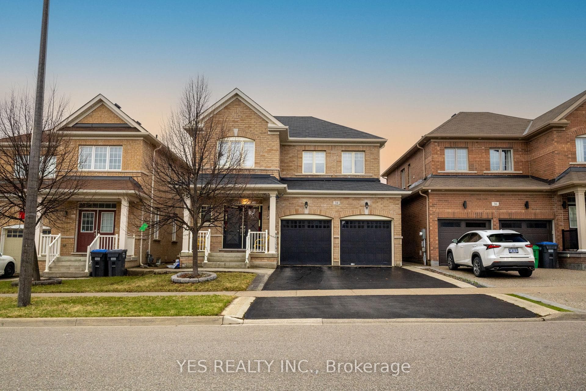 34 Newhouse Boulevard, Caledon