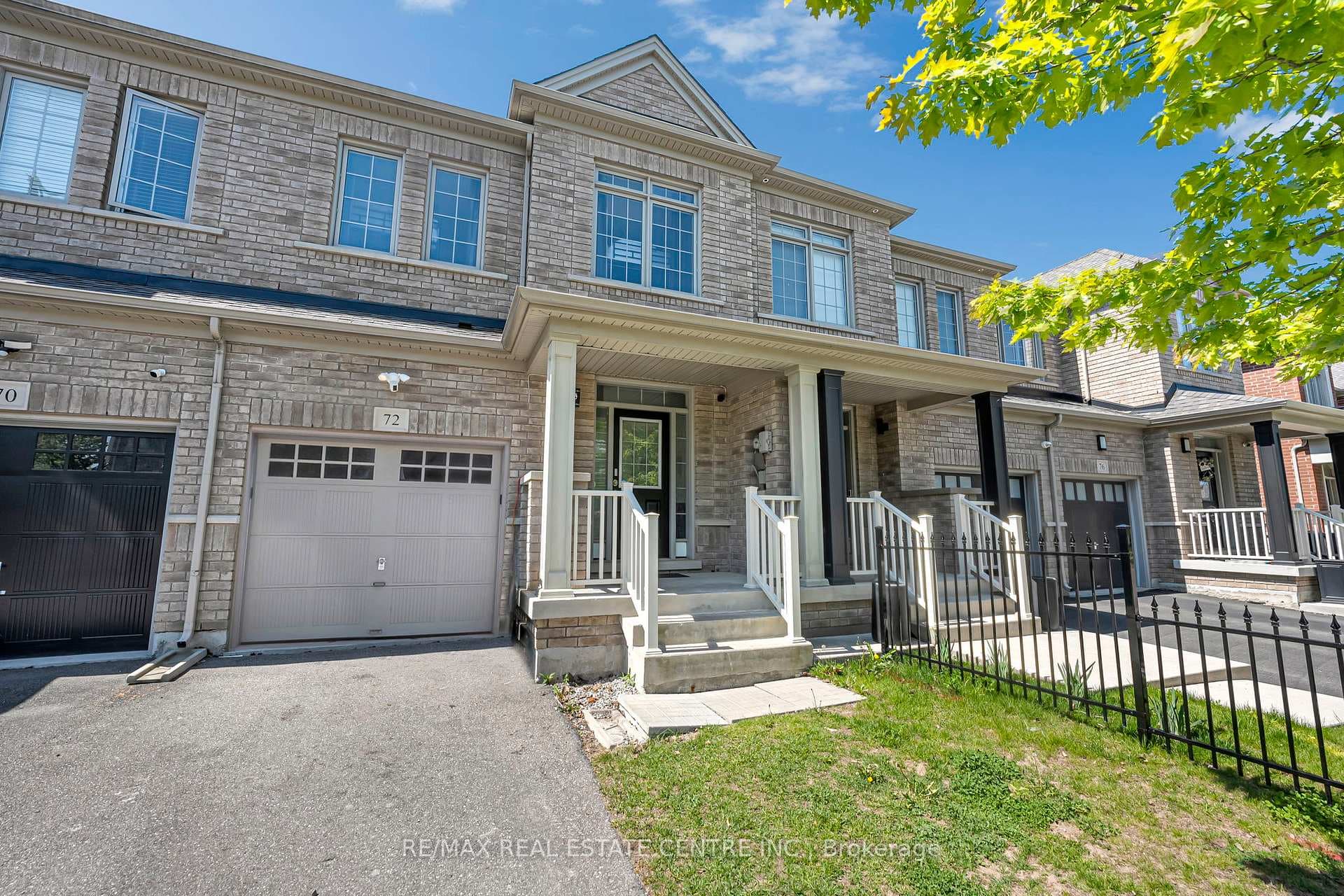 72 Lady Evelyn Crescent, Brampton, ON L6Y 6C6 - Photo 1