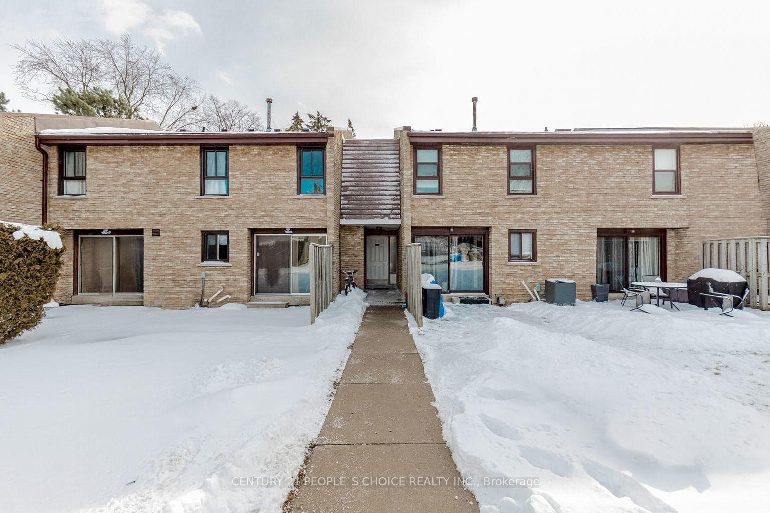 2605 Woodchester Drive Unit 72, Mississauga, ON L5K 2E3 - Photo 1