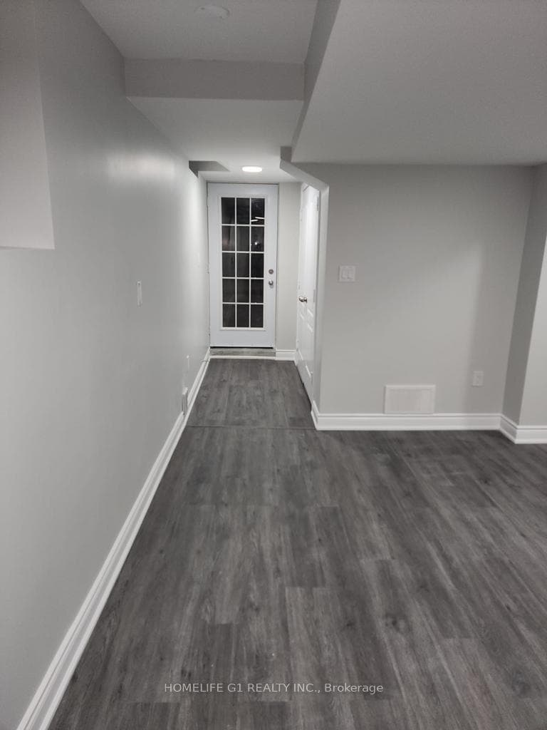 3797 Allcroft Road Unit Lower, Mississauga, ON L5N 6T9 - Photo 1