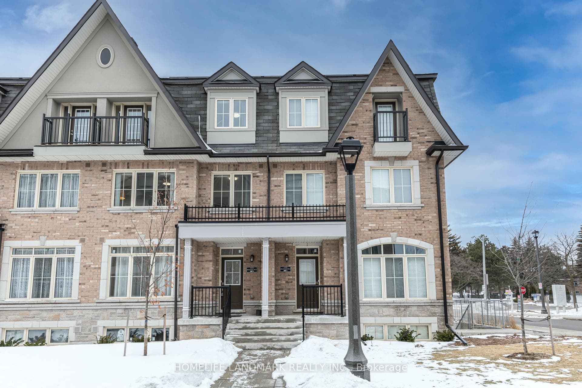 1255 Bridletwon Circle Unit 2, Scarborough Village / Eglinton East, ON M1W 0A5 - Photo 1