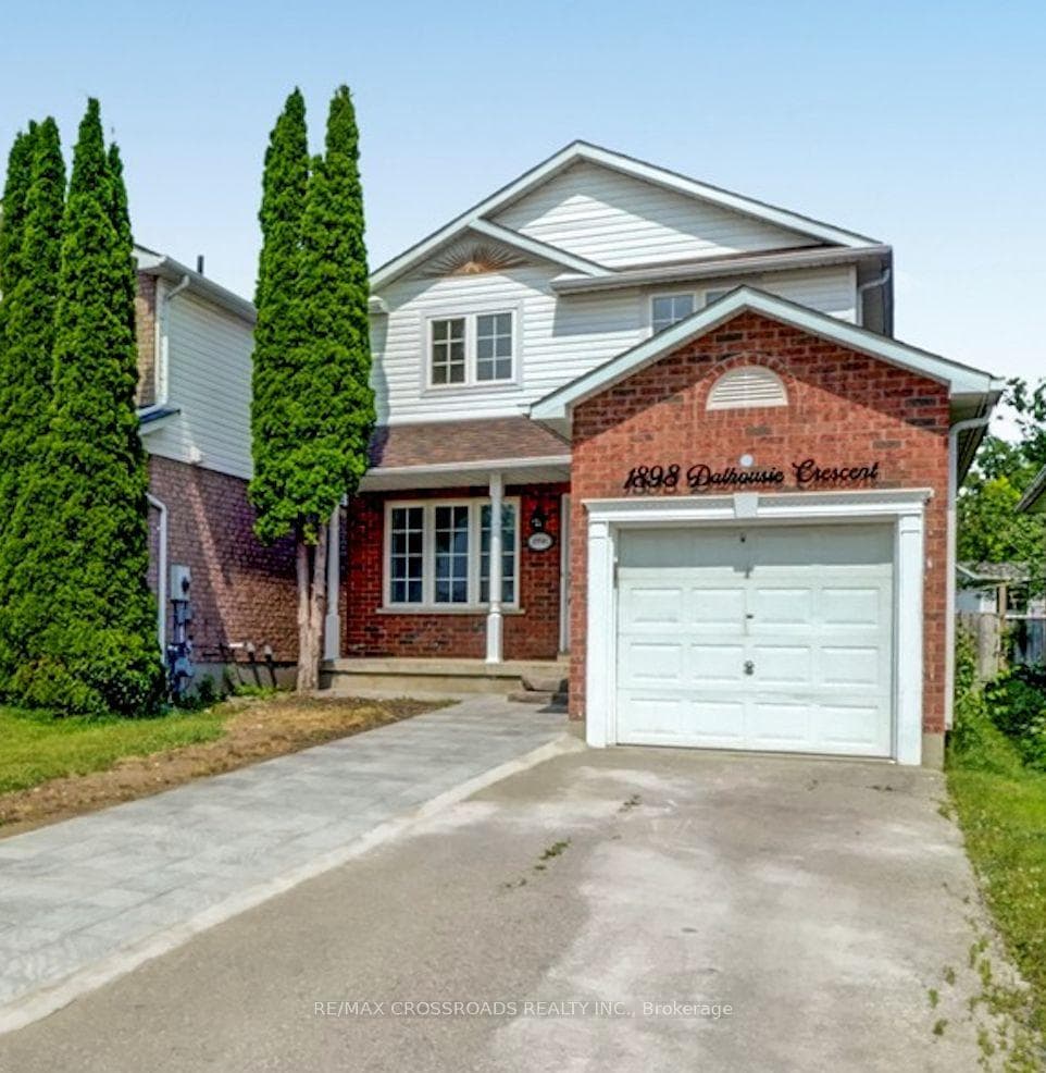 1898 Dalhousie Crescent, Oshawa, ON L1G 8C4 - Photo 1